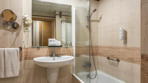 Habitación Doble Superior con vistas al mar - Solo adultos del hotel Be Live Adults Only Tenerife. Foto 3