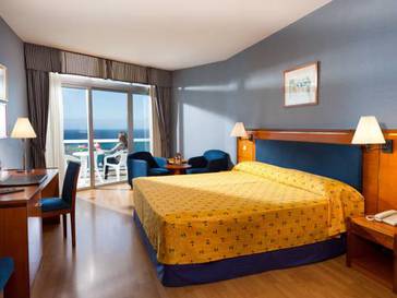 Habitación doble del hotel Best Semiramis. Foto 1