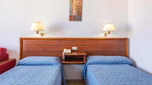 Estudio Económica Sin Balcón/Terraza 2 Camas individuales del hotel Be Smart Florida Plaza. Foto 2