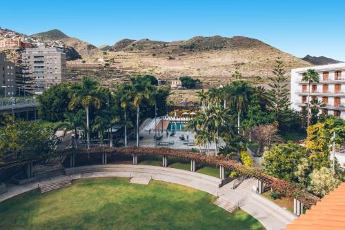 Suite del hotel Iberostar Heritage Grand Mencey. Foto 1