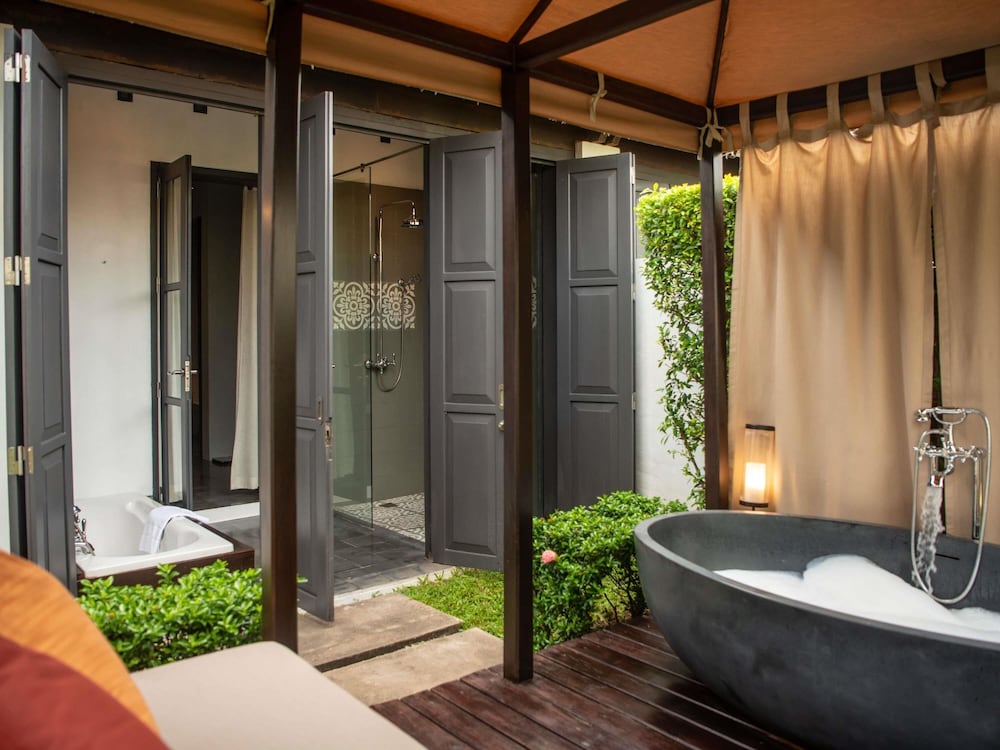 Suite Jardín, 1 Cama King Size del hotel Sofitel Luang Prabang. Foto 3