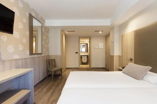 Habitación Triple del hotel Civera
