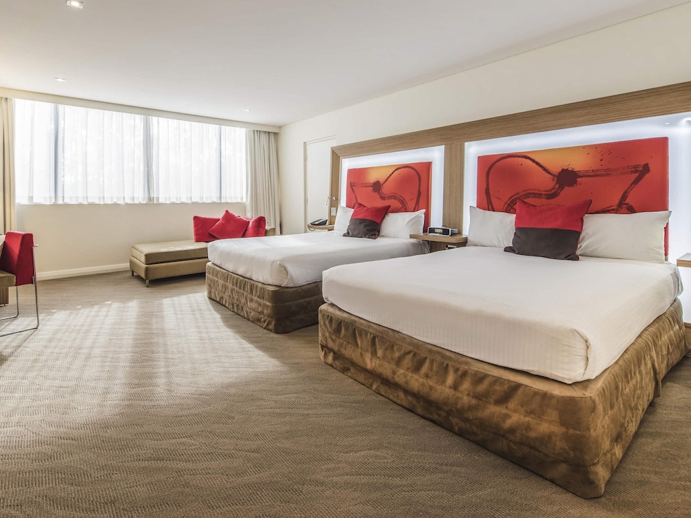Habitación estándar con dos camas individuales del hotel Novotel Sydney West Hq