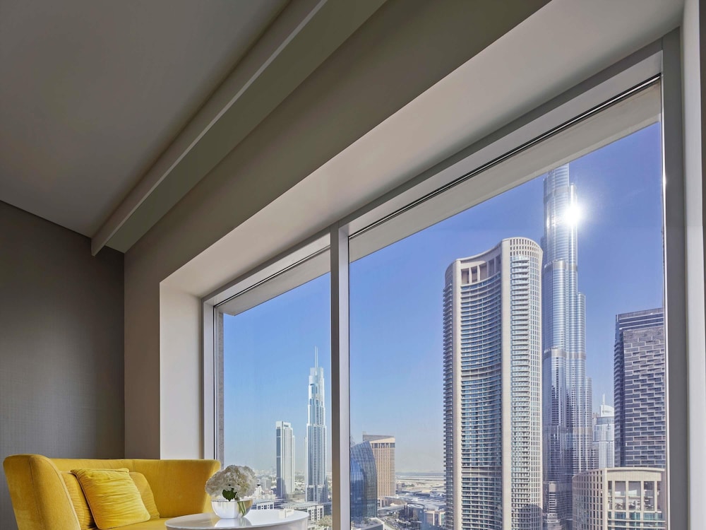 Habitación de lujo, 1 cama de matrimonio grande (Vista al Burj Khalifa) del hotel Sofitel Dubai Downtown