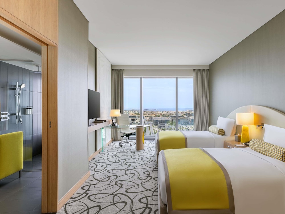 Habitación de lujo, 2 camas individuales del hotel Sofitel Dubai Downtown. Foto 1