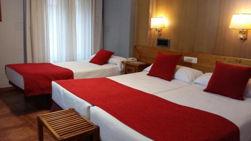 Habitación Cuádruple Estándar del hotel Real De Toledo