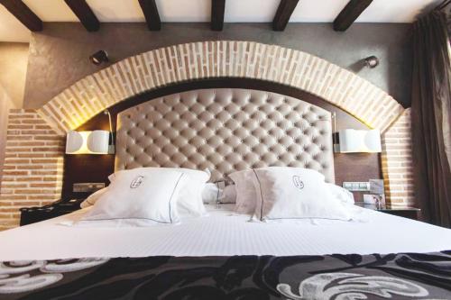 SUITE JUNIOR REAL del hotel Pintor El Greco. Foto 1