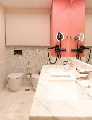 SUITE JUNIOR REAL del hotel Pintor El Greco. Foto 6