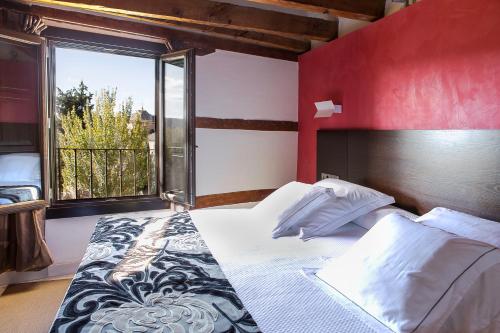 Habitación Deluxe del hotel Pintor El Greco. Foto 4