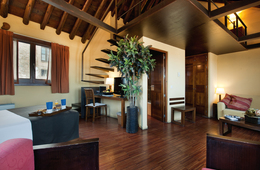 Suite del hotel Abad Toledo. Foto 2