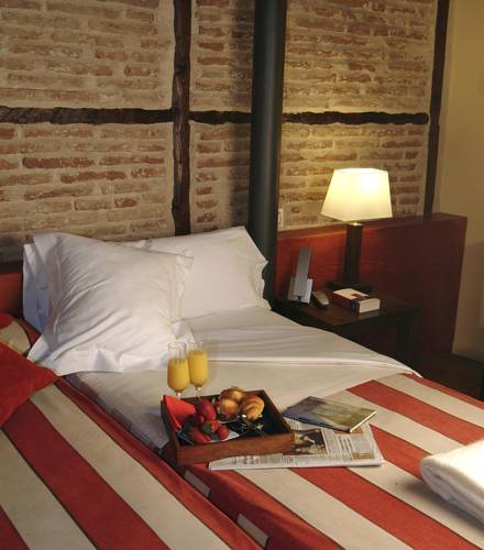 Habitación doble 2 camas del hotel Abad Toledo. Foto 2