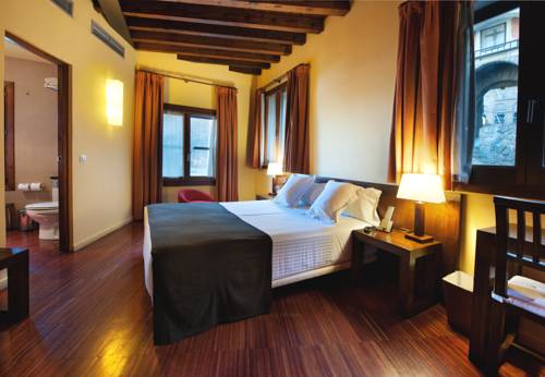 Habitación doble 2 camas del hotel Abad Toledo. Foto 4