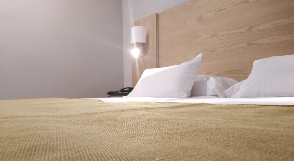 Habitación Twin con Vistas del hotel Zentral Mayoral. Foto 6