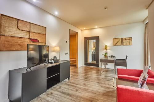 Suite Junior del hotel Silken Puerta De Valencia. Foto 7