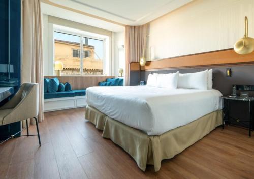 Habitación Doble Premium del hotel Only You Valencia. Foto 2