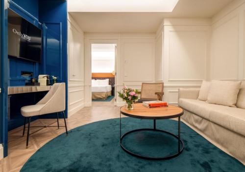 Suite Junior del hotel Only You Valencia. Foto 1