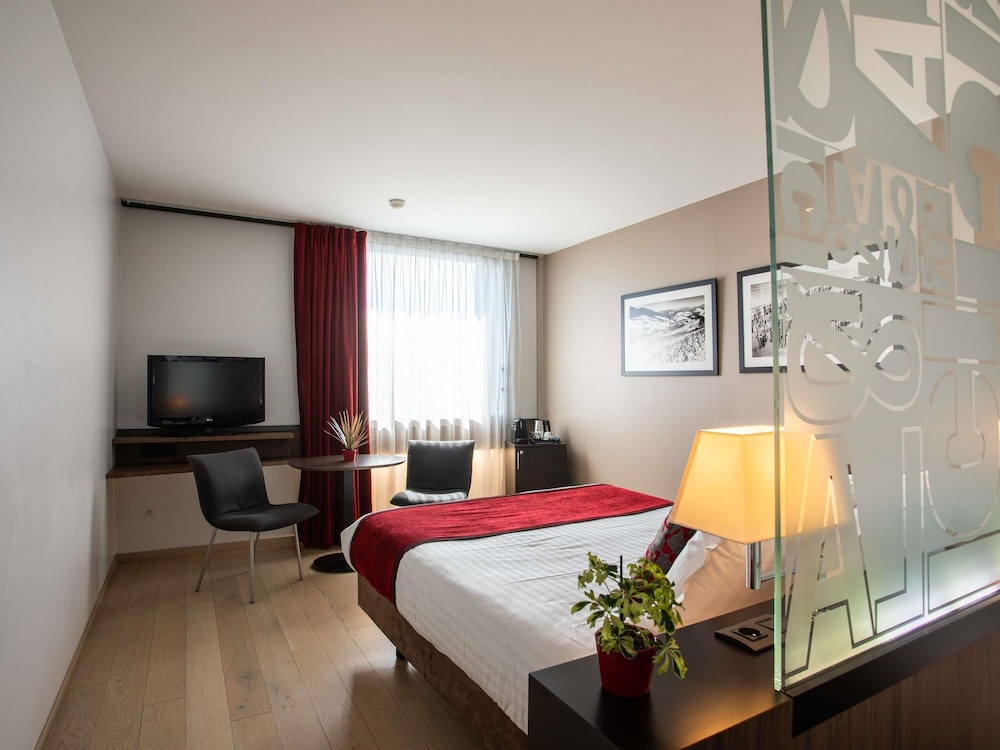 Habitación Privilege del hotel Mercure Villefranche En Beaujolais Ici and La