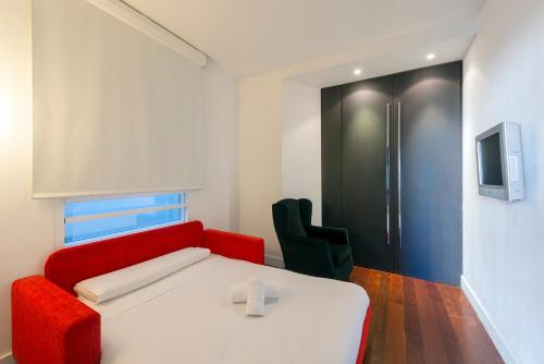 Suite Junior del hotel Sea You Port Valencia. Foto 3