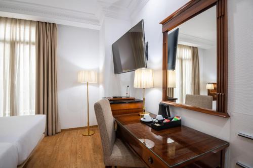 Habitación Melia Clásica del hotel Melia Plaza. Foto 4