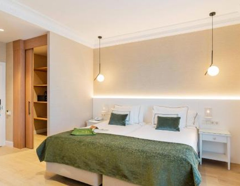 Suite Junior Executive del hotel Melia Plaza. Foto 1