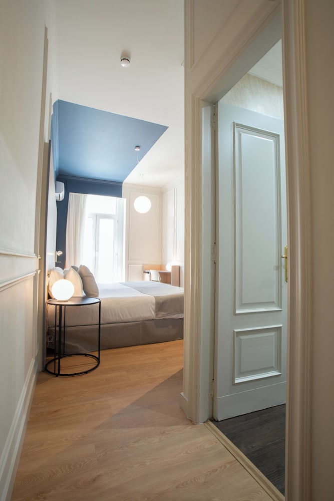 Habitación con 1 cama doble o 2 individuales del hotel Olympia Cónsul del Mar. Foto 9