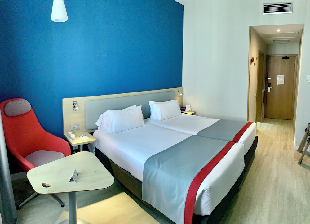 Habitación estándar, 2 camas individuales del hotel Holiday Inn Express Valencia Ciudad De Las Ciencias, An Ihg. Foto 7