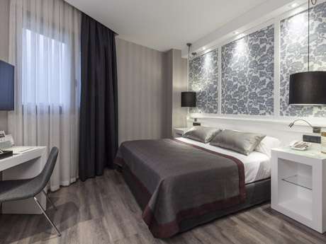 Habitación doble Premium del hotel Catalonia Excelsior. Foto 2