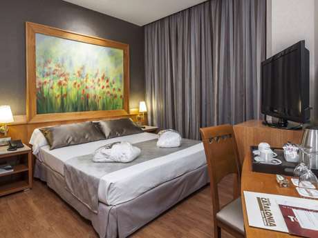 Habitación doble Balcón o Terraza Premium del hotel Catalonia Excelsior