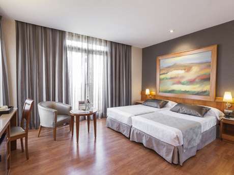 Habitación doble Balcón o Terraza Premium del hotel Catalonia Excelsior. Foto 2