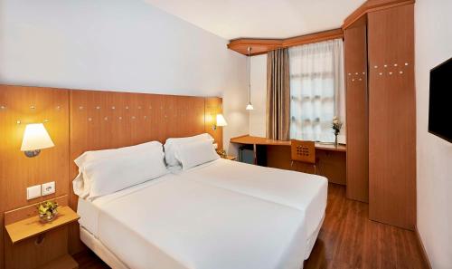Habitación Familiar contigua del hotel NH Valencia Las Ciencias