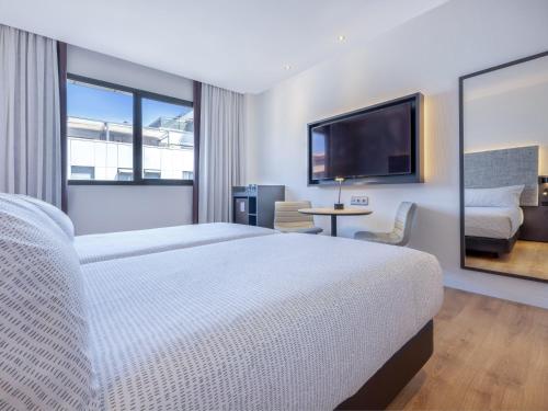 Habitación INNSIDE del hotel Innside Valencia Oceanic. Foto 1