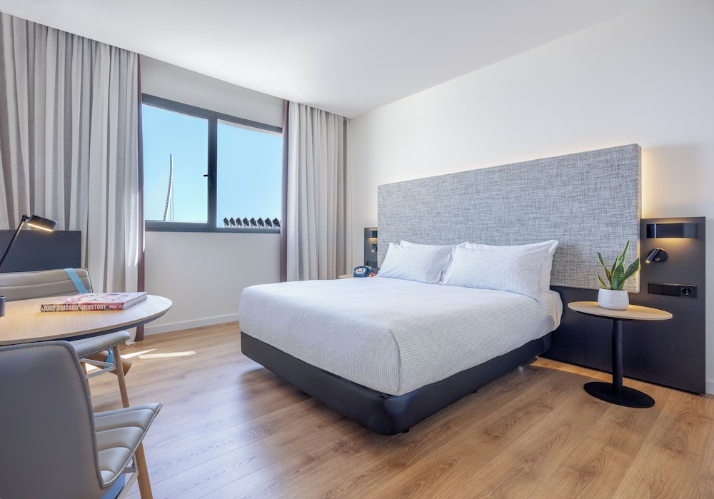 INNSiDE Premium Room Vista ciudad del hotel Innside Valencia Oceanic
