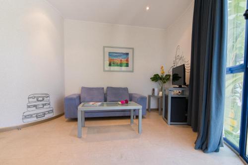 Suite Junior del hotel Mas Camarena. Foto 11