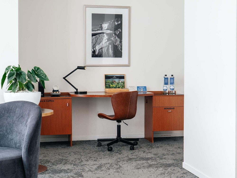 Suite ejecutiva, 1 cama de matrimonio grande del hotel Novotel Christchurch Cathedral Square. Foto 4