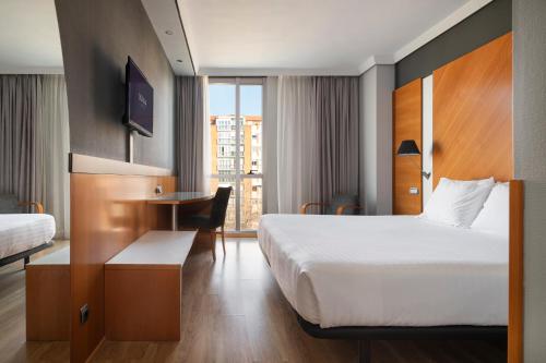 Habitación Doble Superior del hotel DORMA Juan de Austria. Foto 1