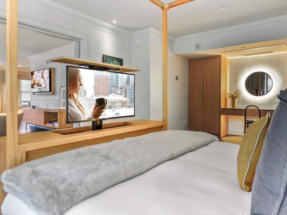 SUITE PRESIDENCIAL MONARCH EN ESQUINA, 1 Cama King, 1500 SF, 139 SM, Vistas a la Ciudad, 1.5 Baños, Nespresso del hotel Andra Seattle Mgallery Collection. Foto 6