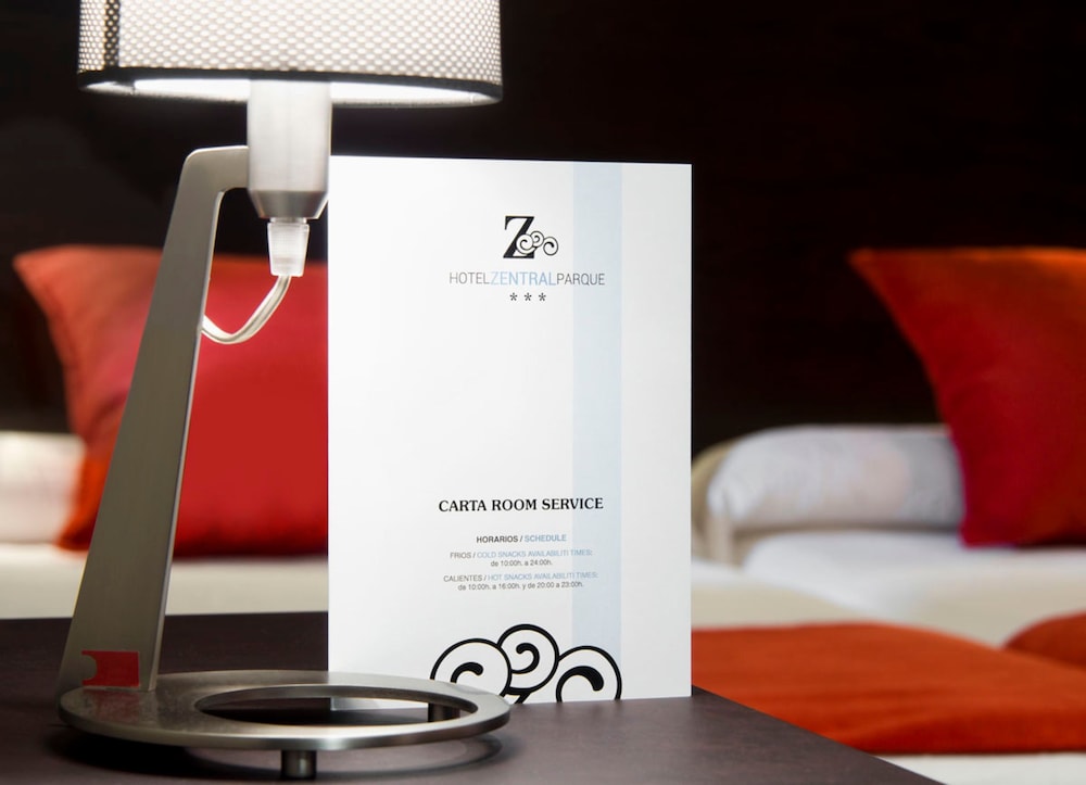 Suite junior del hotel Zentral Parque. Foto 2