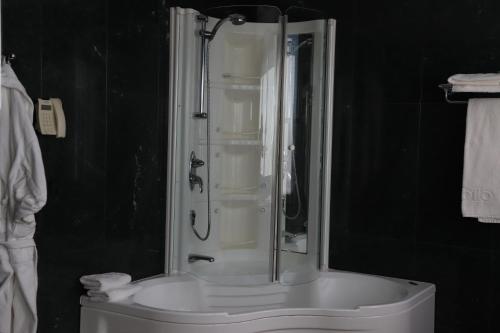 Suite Deluxe del hotel Olid. Foto 2
