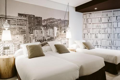 Habitación Triple del hotel Abando. Foto 1