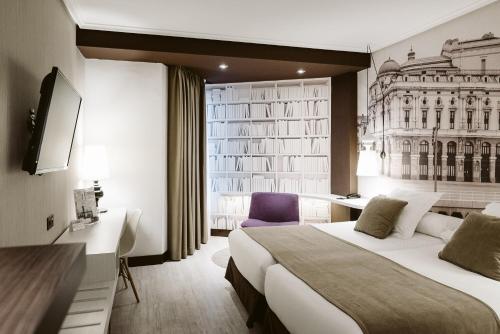 Habitación Doble Superior del hotel ILUNION Abando Bilbao. Foto 2