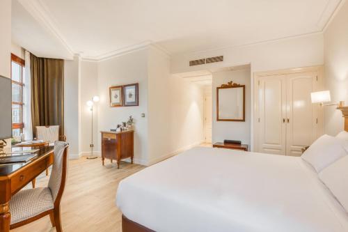 Habitación Doble Superior - 1 o 2 camas del hotel Sercotel Arenal Bilbao. Foto 1