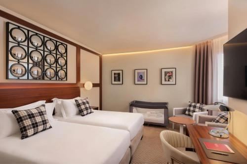 Habitación - 2 camas del hotel Ercilla De Bilbao, Autograph Collection