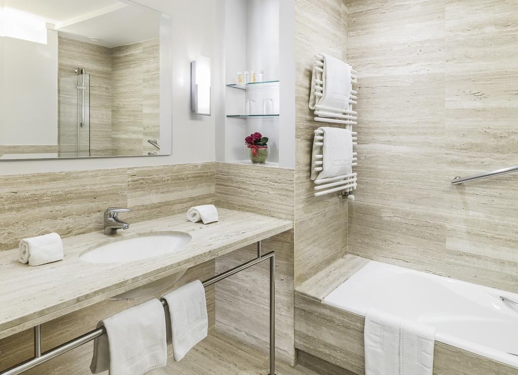 Standard (2 Camas) del hotel Ercilla De Bilbao, Autograph Collection. Foto 1