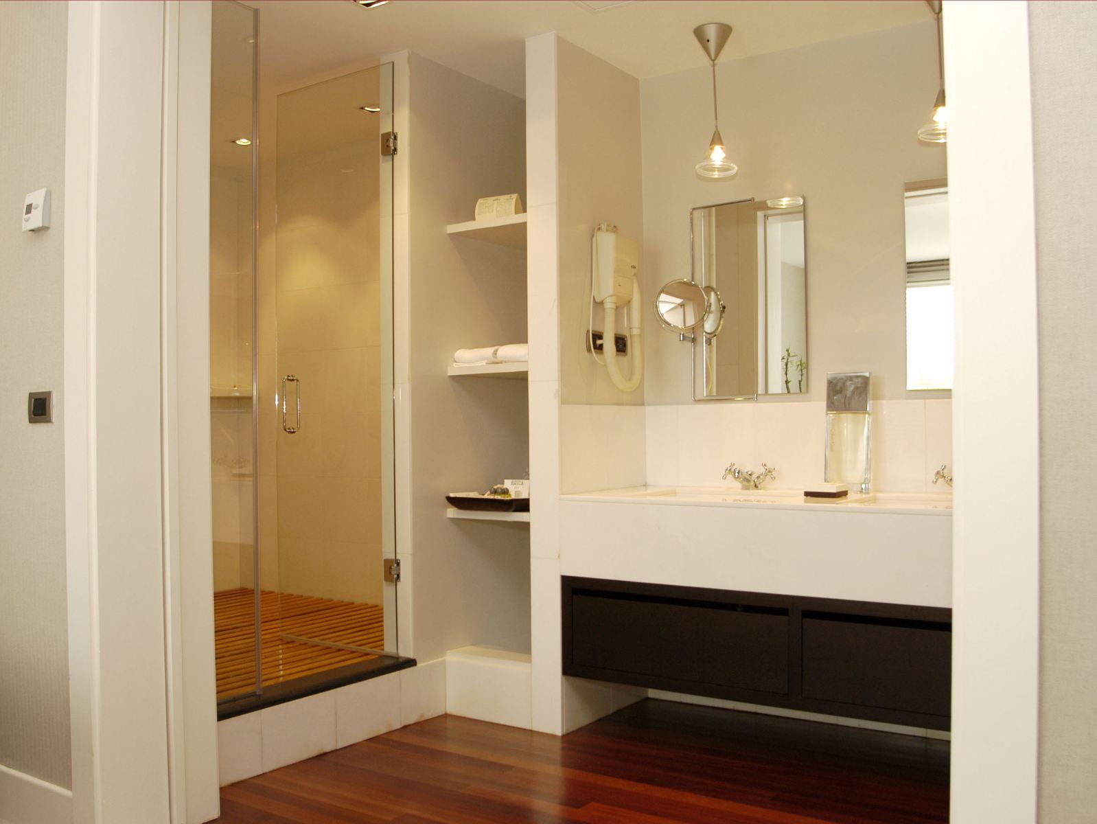 Executive Suite Le Club del hotel Ercilla De Bilbao, Autograph Collection. Foto 1