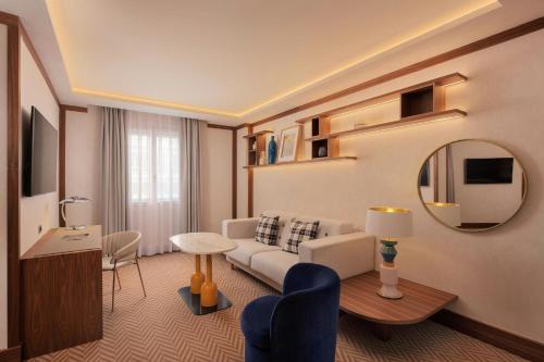 Habitación Premium - 1 cama extragrande del hotel Ercilla De Bilbao, Autograph Collection. Foto 1