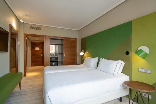 Habitación Doble - 1 o 2 camas del hotel Eurostars Indautxu. Foto 2