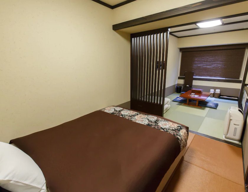 Habitación estilo japonés - occidental del hotel Hida Hanasatonoyu Takayama Ouan. Foto 1