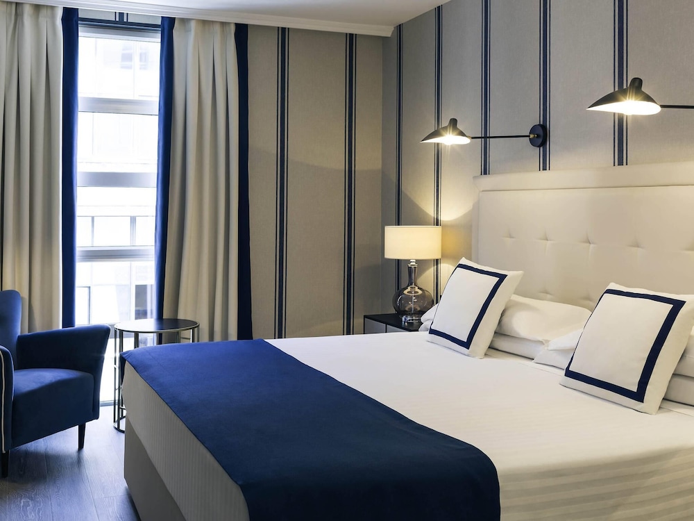 Habitación estándar, 1 cama doble del hotel Mercure Bilbao Jardines De Albia. Foto 2