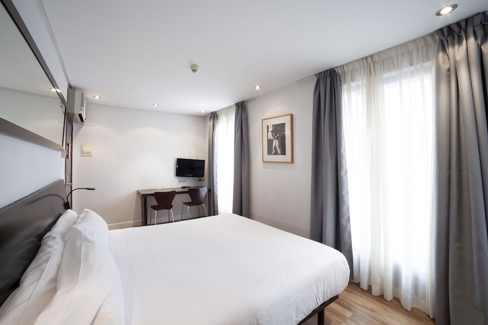 Habitación estándar doble del hotel Petit Palace Arana