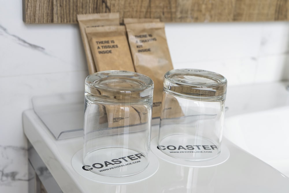 Habitación estándar doble del hotel Petit Palace Arana. Foto 8